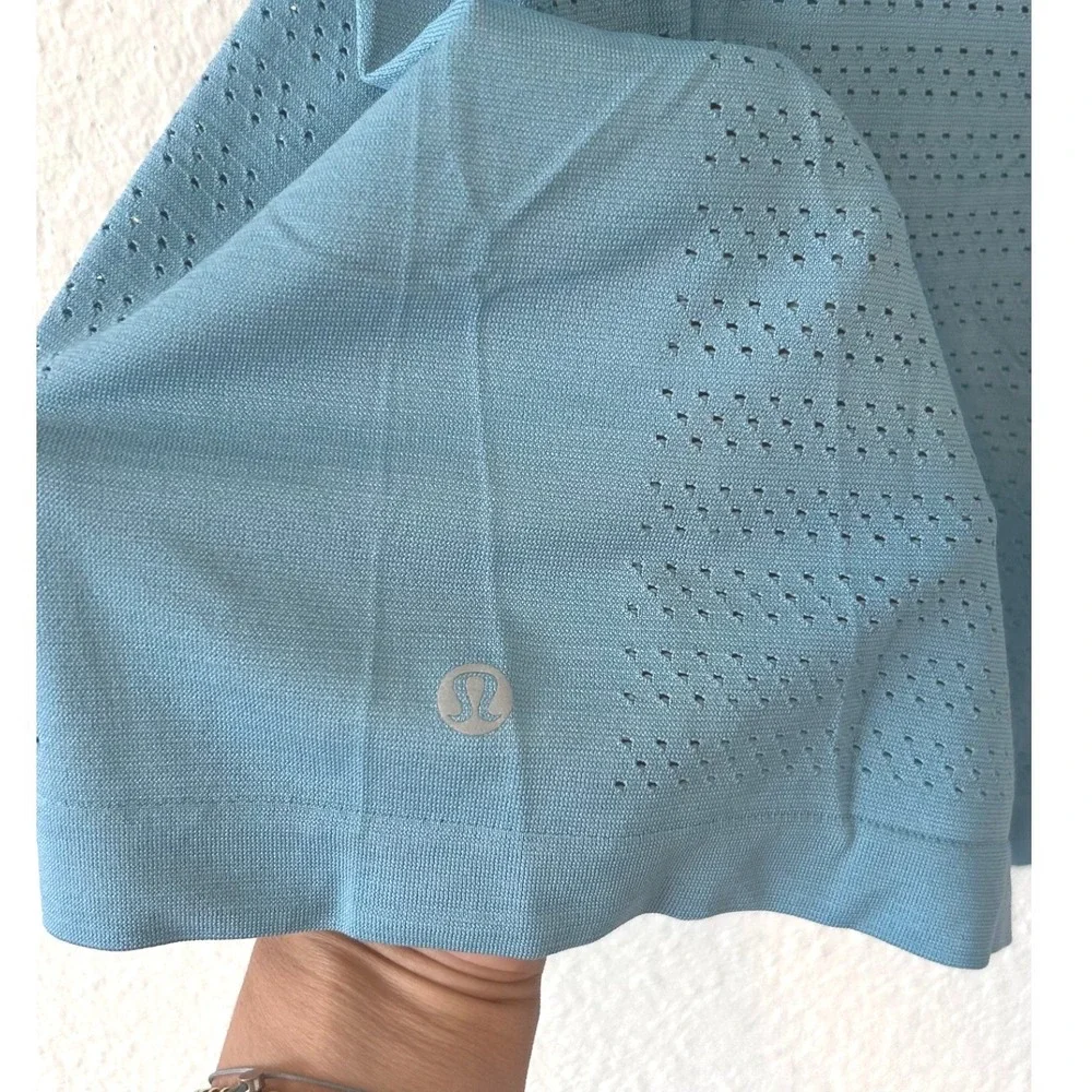 Lululemon Swiftly Tech Short Sleeve 2.0 Blue Mesh Athletic Shirt Size 8